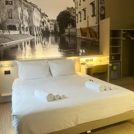 B&B Hotel Treviso Hotel Treviso