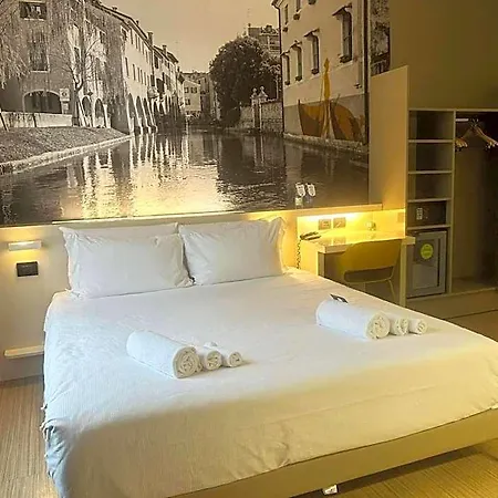 Hotel B&B Hotel Treviso Treviso